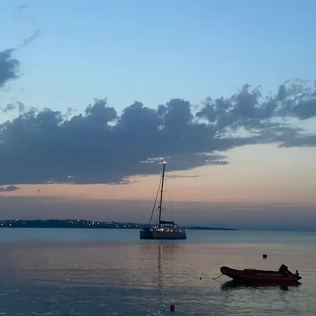 Daire Aj 5, Santa Marina Village,